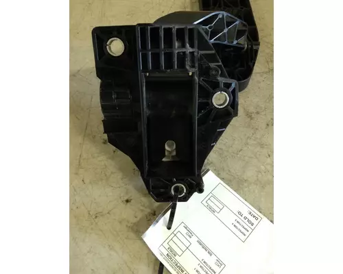 PETERBILT 579 Accelerator Parts