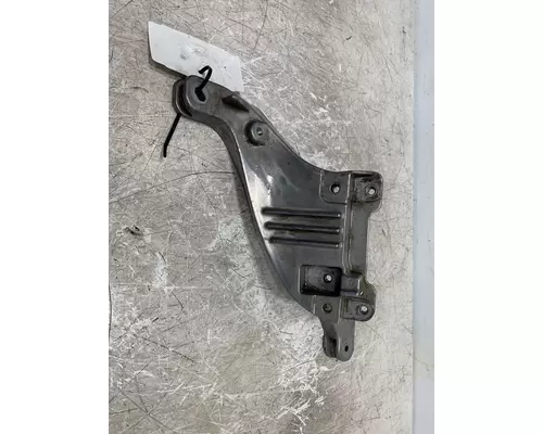 PETERBILT 579 Air Cleaner Bracket