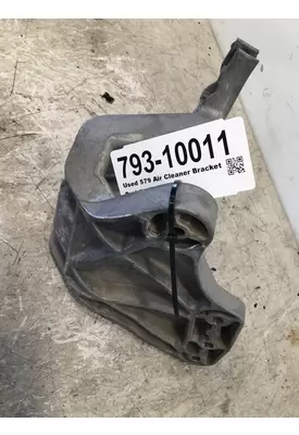 PETERBILT 579 Air Cleaner