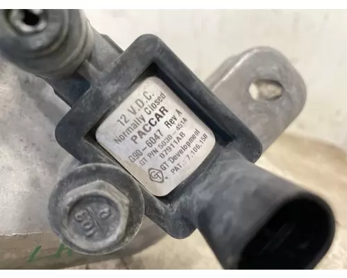 PETERBILT 579 Air Cleaner