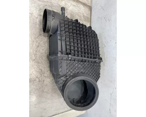 PETERBILT 579 Air Cleaner