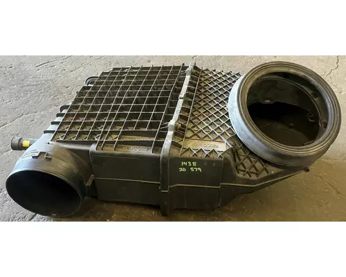 PETERBILT 579 Air Cleaner