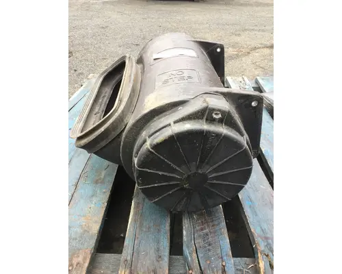 PETERBILT 579 Air Cleaner