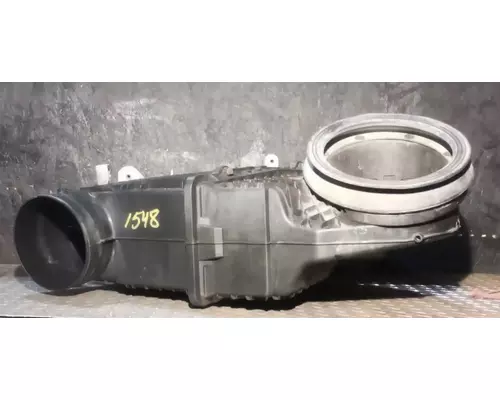 PETERBILT 579 Air Cleaner
