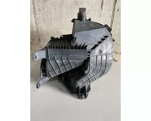 PETERBILT 579 Air Cleaner
