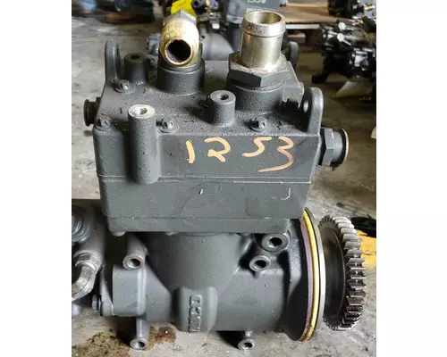 PETERBILT 579 Air Compressor