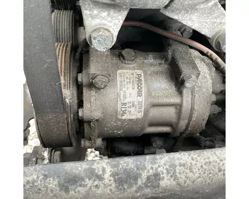 PETERBILT 579 Air Conditioner Compressor