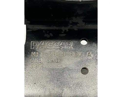 PETERBILT 579 Air Deflector