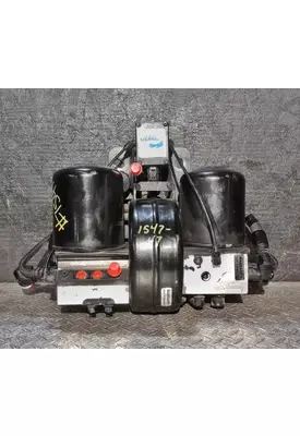 PETERBILT 579 Air Dryer