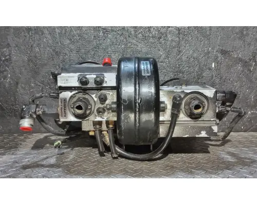 PETERBILT 579 Air Dryer