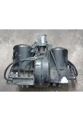 PETERBILT 579 Air Dryer