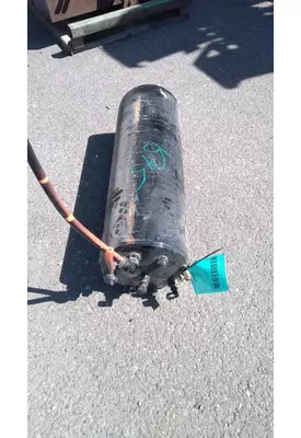 PETERBILT 579 Air Tank
