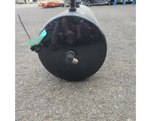 PETERBILT 579 Air Tank