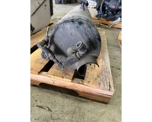 PETERBILT 579 Air Tank