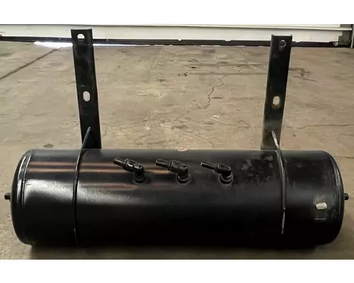 PETERBILT 579 Air Tank