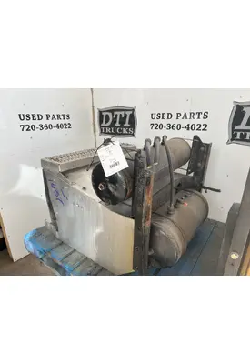 PETERBILT 579 Air Tank