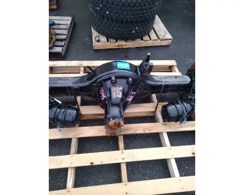 PETERBILT 579 Axle Assembly, Rear (Rear)