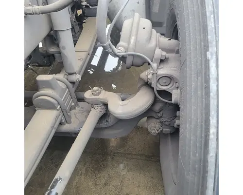 PETERBILT 579 Axle Beam (Front)