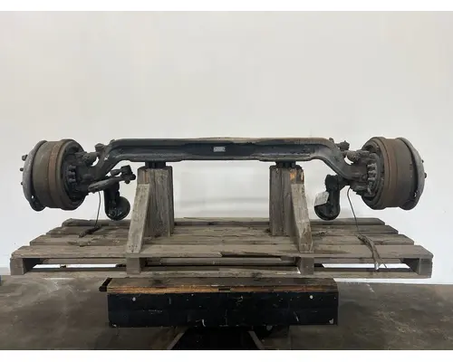 PETERBILT 579 Axle Beam (Front)