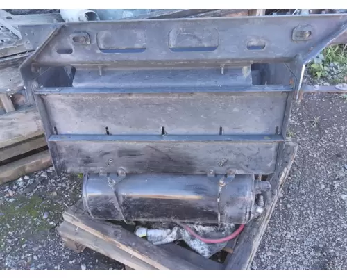 PETERBILT 579 BATTERY BOX