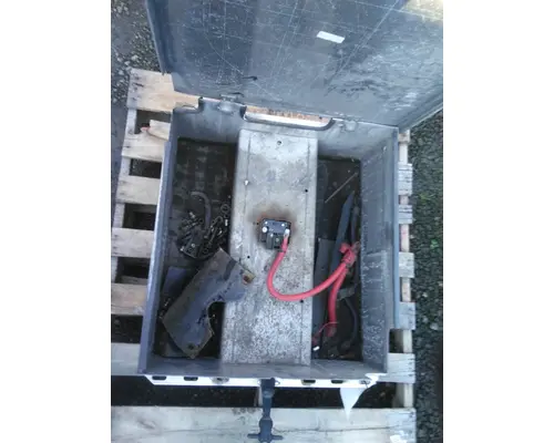 PETERBILT 579 BATTERY BOX