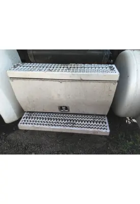 PETERBILT 579 BATTERY BOX