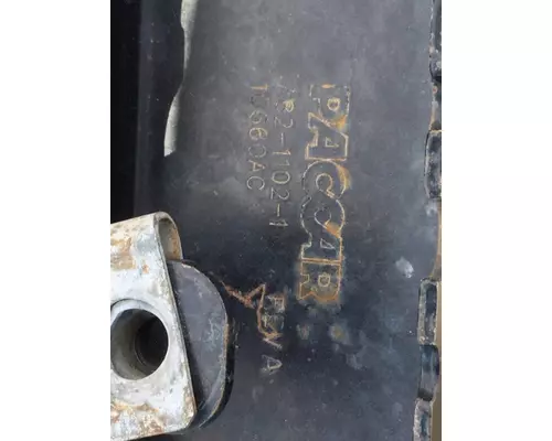 PETERBILT 579 BATTERY BOX