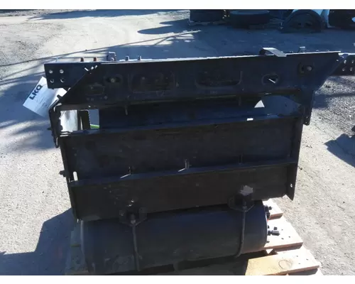 PETERBILT 579 BATTERY BOX