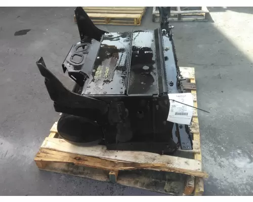 PETERBILT 579 BATTERY BOX