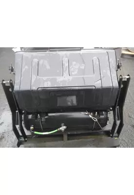 PETERBILT 579 BATTERY BOX