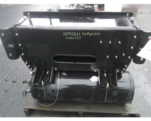 PETERBILT 579 BATTERY BOX