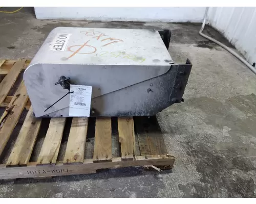 PETERBILT 579 BATTERY BOX
