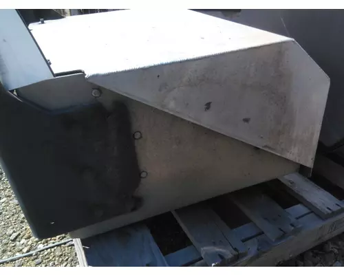 PETERBILT 579 BATTERY BOX