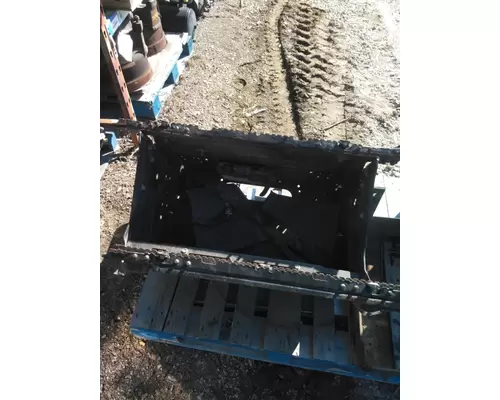 PETERBILT 579 BATTERY BOX