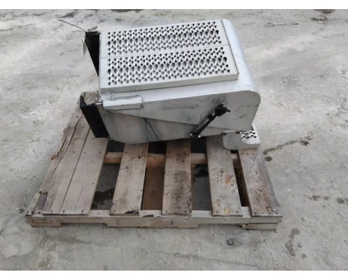 PETERBILT 579 BATTERY BOX