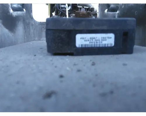 PETERBILT 579 BATTERY BOX