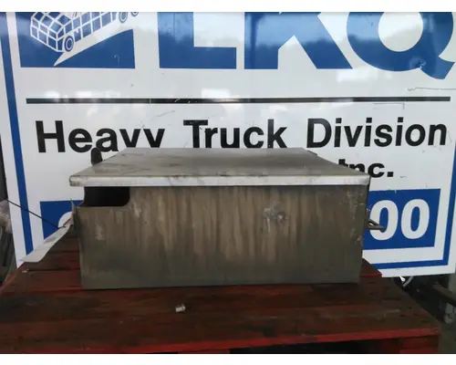 PETERBILT 579 BATTERY BOX