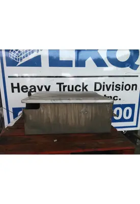 PETERBILT 579 BATTERY BOX
