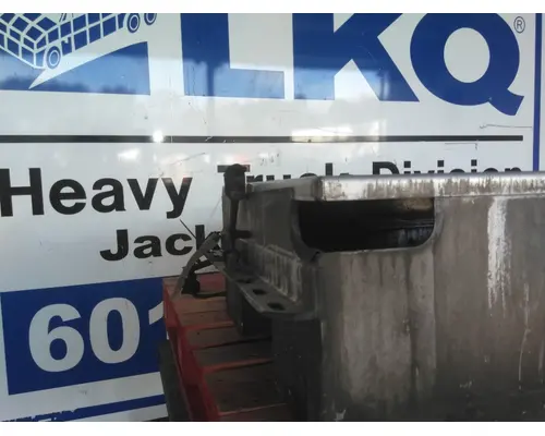 PETERBILT 579 BATTERY BOX