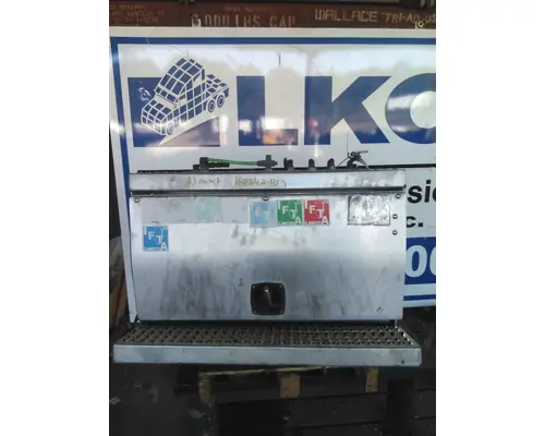 PETERBILT 579 BATTERY BOX