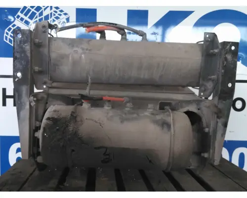 PETERBILT 579 BATTERY BOX