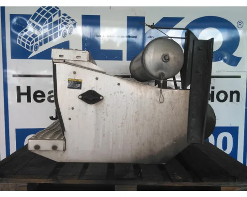 PETERBILT 579 BATTERY BOX