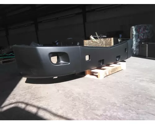 PETERBILT 579 BUMPER ASSEMBLY, FRONT