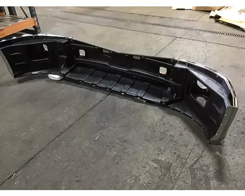 PETERBILT 579 BUMPER ASSEMBLY, FRONT