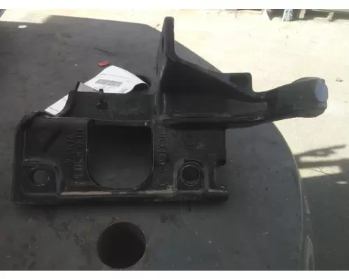 PETERBILT 579 BUMPER BRACKET
