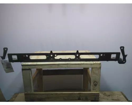 PETERBILT 579 BUMPER BRACKET