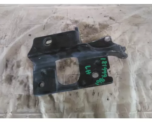 PETERBILT 579 BUMPER BRACKET