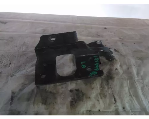 PETERBILT 579 BUMPER BRACKET