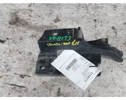 PETERBILT 579 BUMPER BRACKET