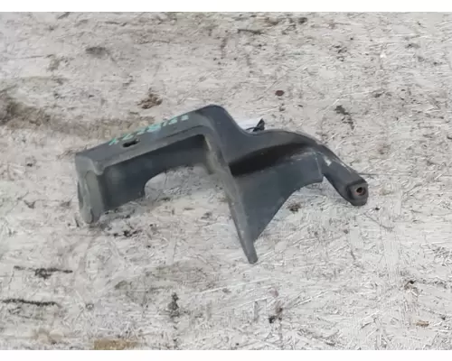 PETERBILT 579 BUMPER BRACKET
